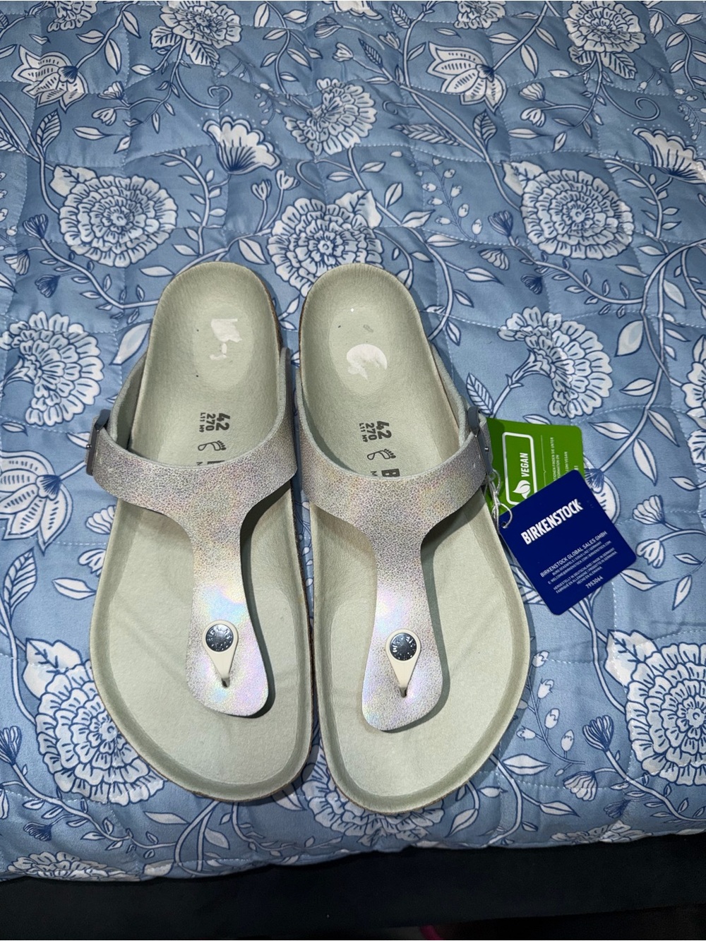 Birkenstock Iridescent Pearl Gizeh Women's Sandals